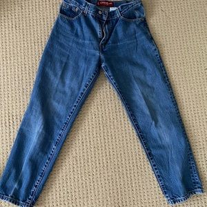 Levi’s classic relaxed 550 jeans